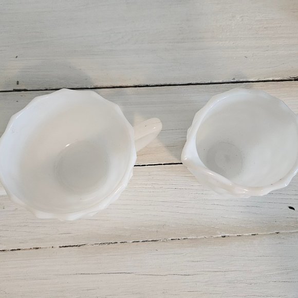 Vintage, Hazel Atlas, Milk Glass Cream and Sugar Set, Cube Pattern - Picture 6 of 6